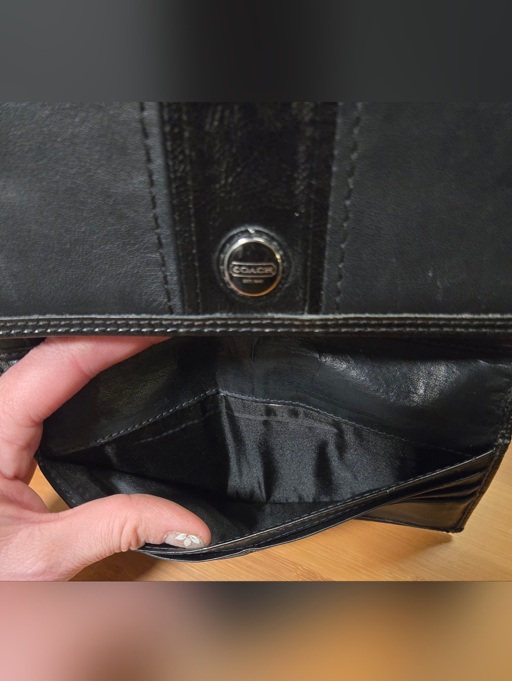 Coach Black Leather Clutch Wallet with Glossy Center Stripe - Picture 9 of 12